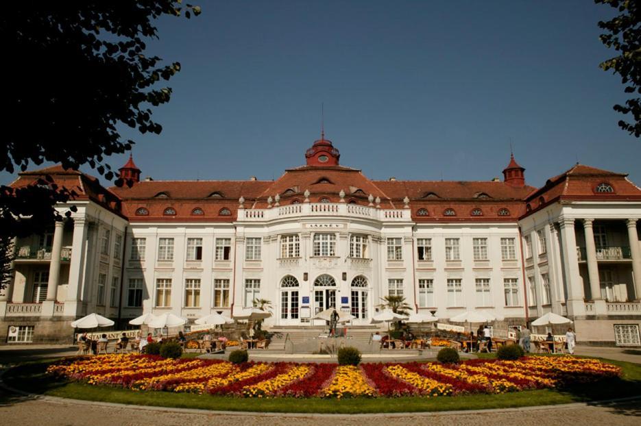 Pension Lukas Karlovy Vary Exterior photo
